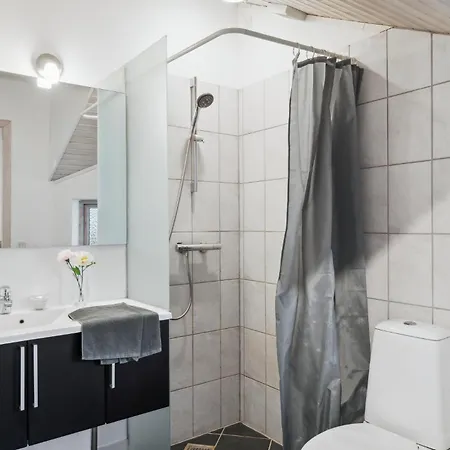 4 Bedroom In Dronningmolle