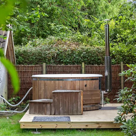 Holiday home Lovely In With Wifi Dronningmolle